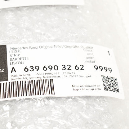 NEW MB VITO W639 FRONT LEFT DOOR MOULDING TRIM A63969032629999 ORIGINAL