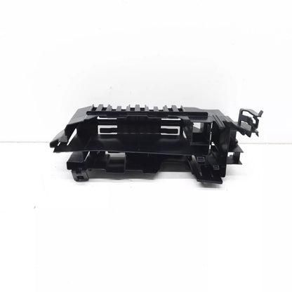 NEW AUDI A3 LIMOUSINE 8Y REAR RIGHT CONTROL UNIT RETAINER 8Y0907390 ORIGINAL