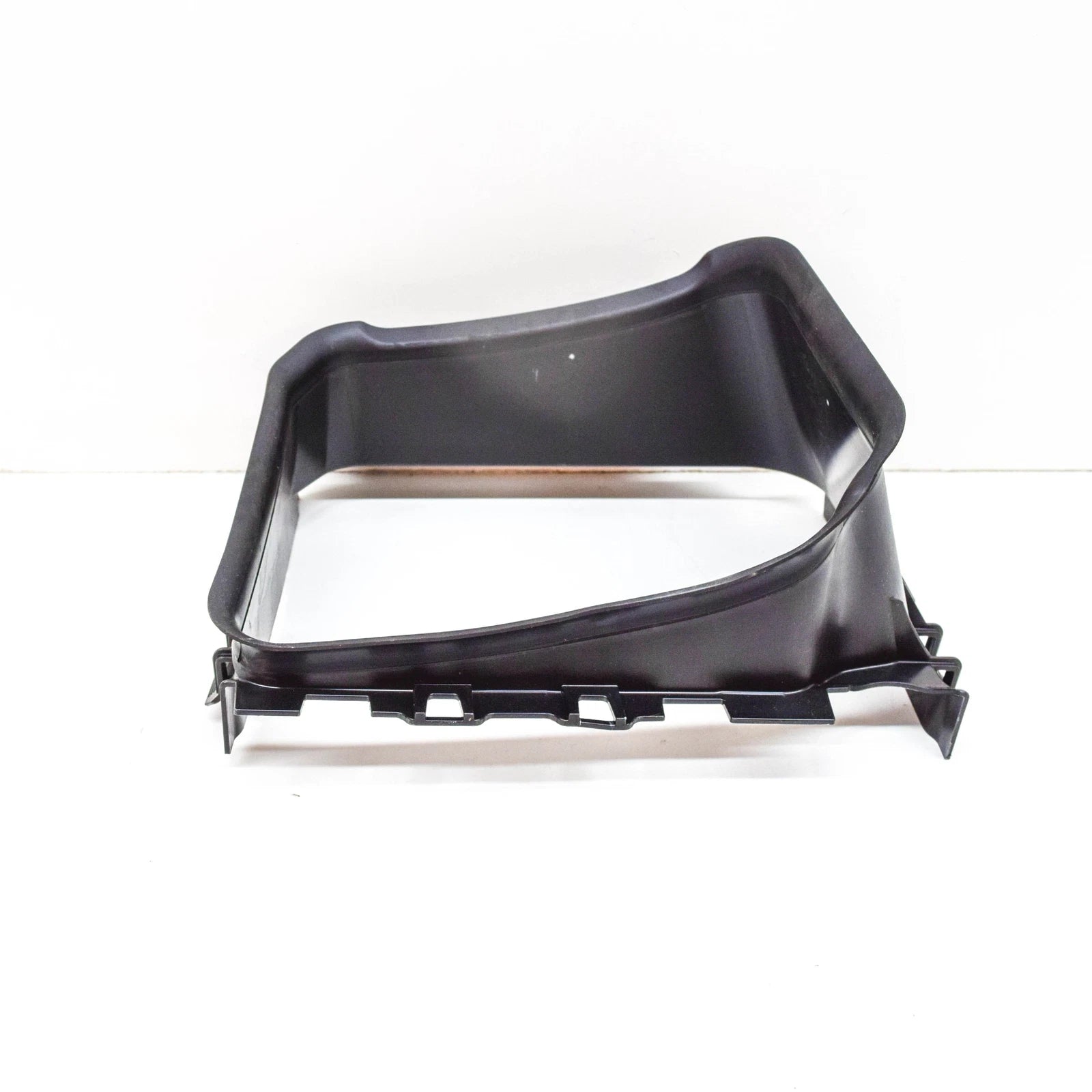 NEW MERCEDES-BENZ S COUPE C217 REAR AIR DUCT A2175050530 ORIGINAL