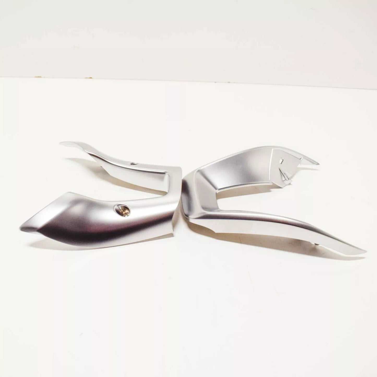 NEW MERCEDES-BENZ GLC X253 STEERING WHEEL COVER TRIM A09946431132A17 ORIGINAL