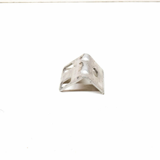 NEW AUDI Q7 4M RIGHT LOWER RADIATOR BRACKET 4M0804286 ORIGINAL