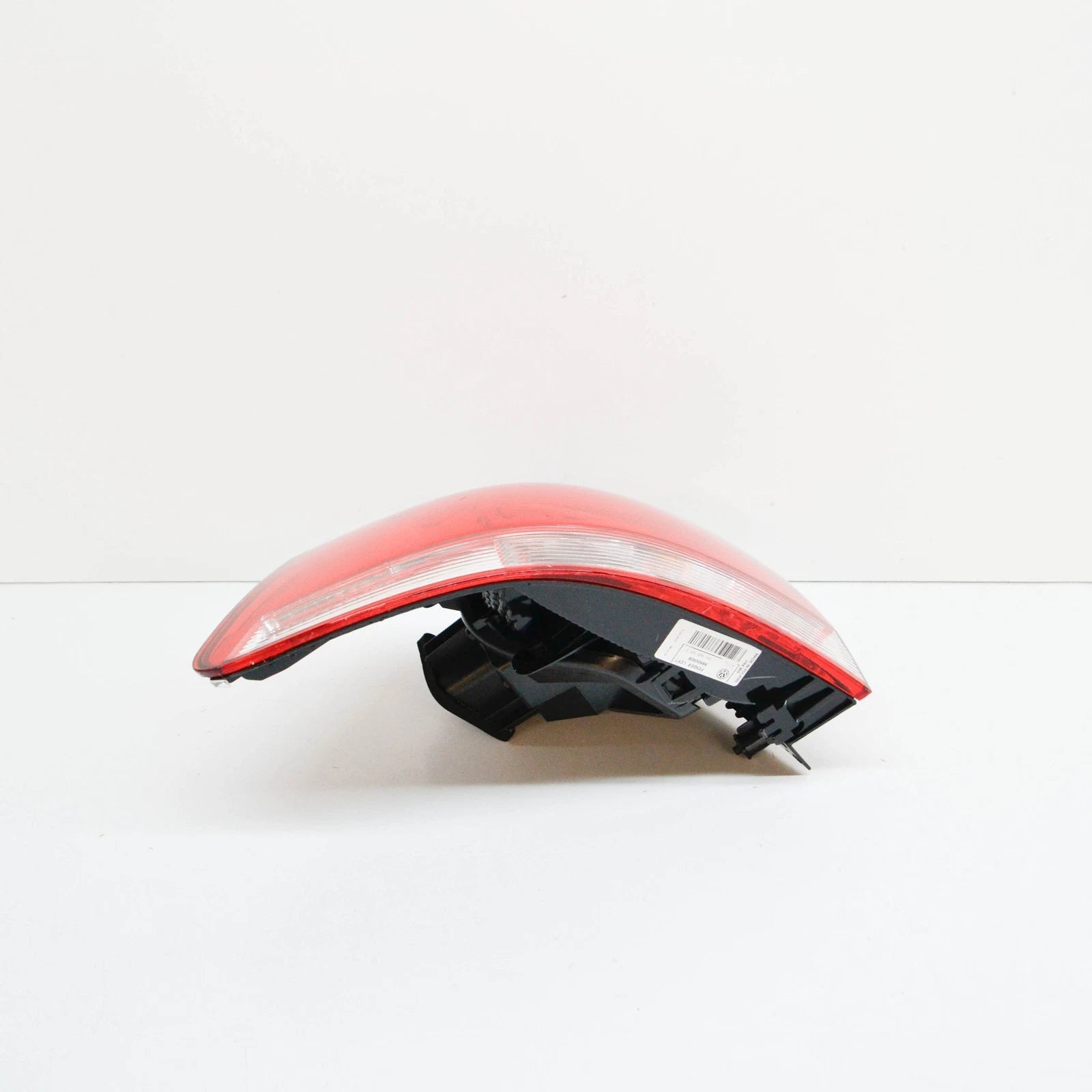 NEW VOLKSWAGEN GOLF MK6 REAR LEFT OUTER TAILLIGHT 5K0945095E