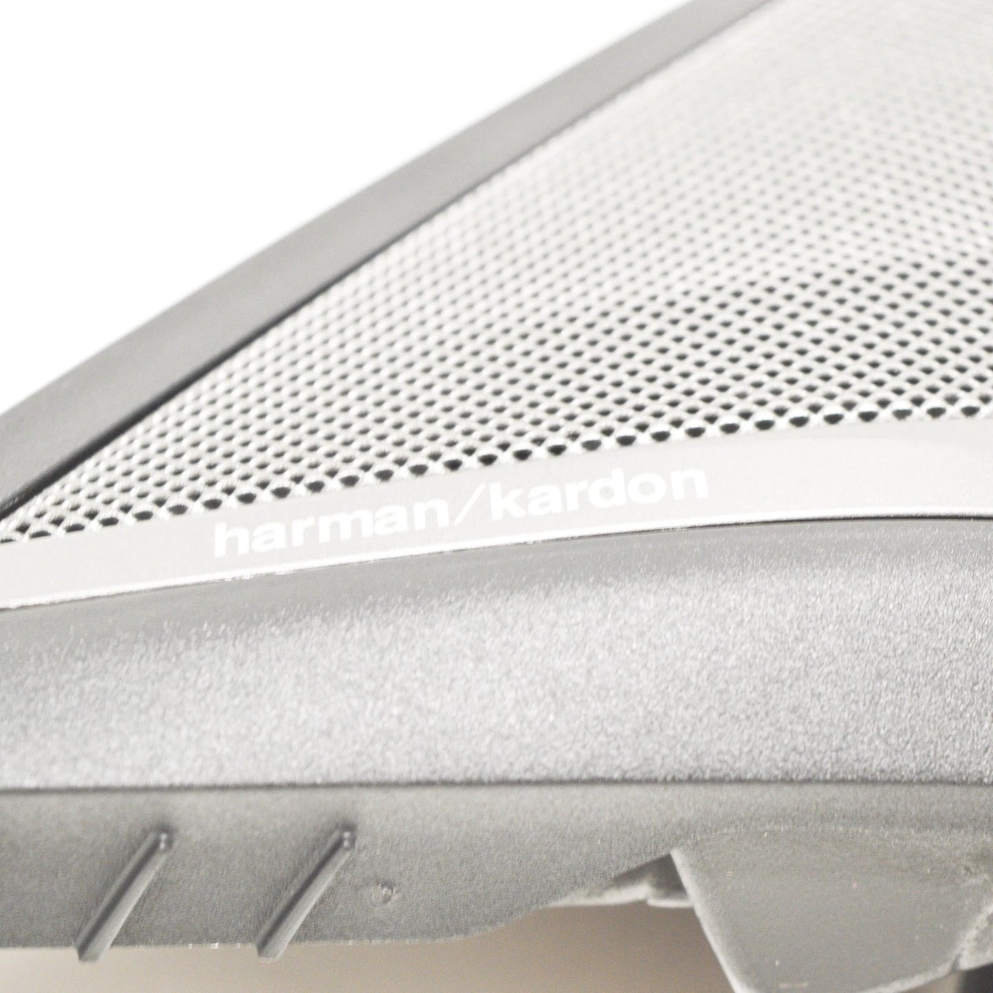 NEW BMW 5 G30 FRONT RIGHT DOOR TWEETER COVER HARMAN KARDON 51337464602 ORIGINAL