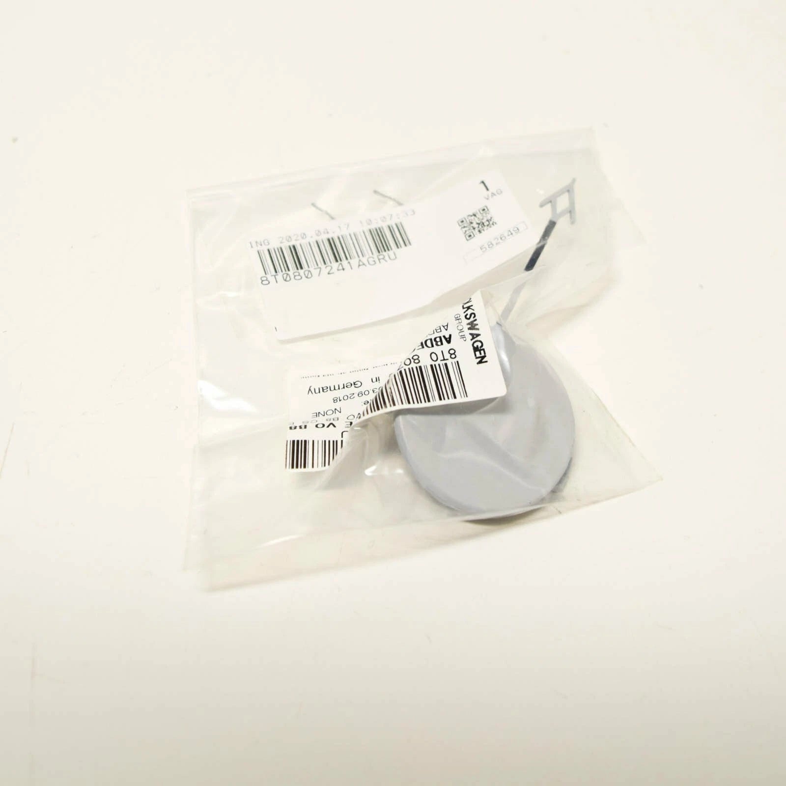 NEW AUDI A5 8T FRONT BUMPER TOW HOOK EYE COVER 8T0807241AGRU 2013