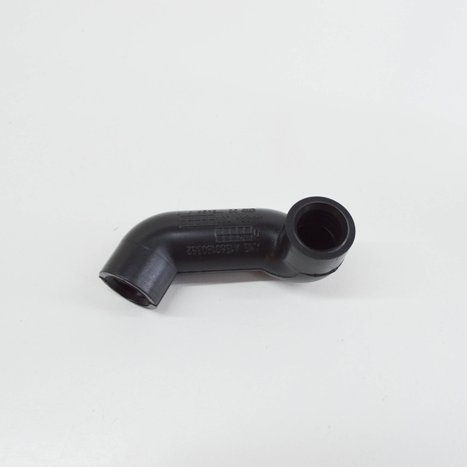 NEW MERCEDES-BENZ ML W164 TIMING CASE HOSE A1560180382 ORIGINAL