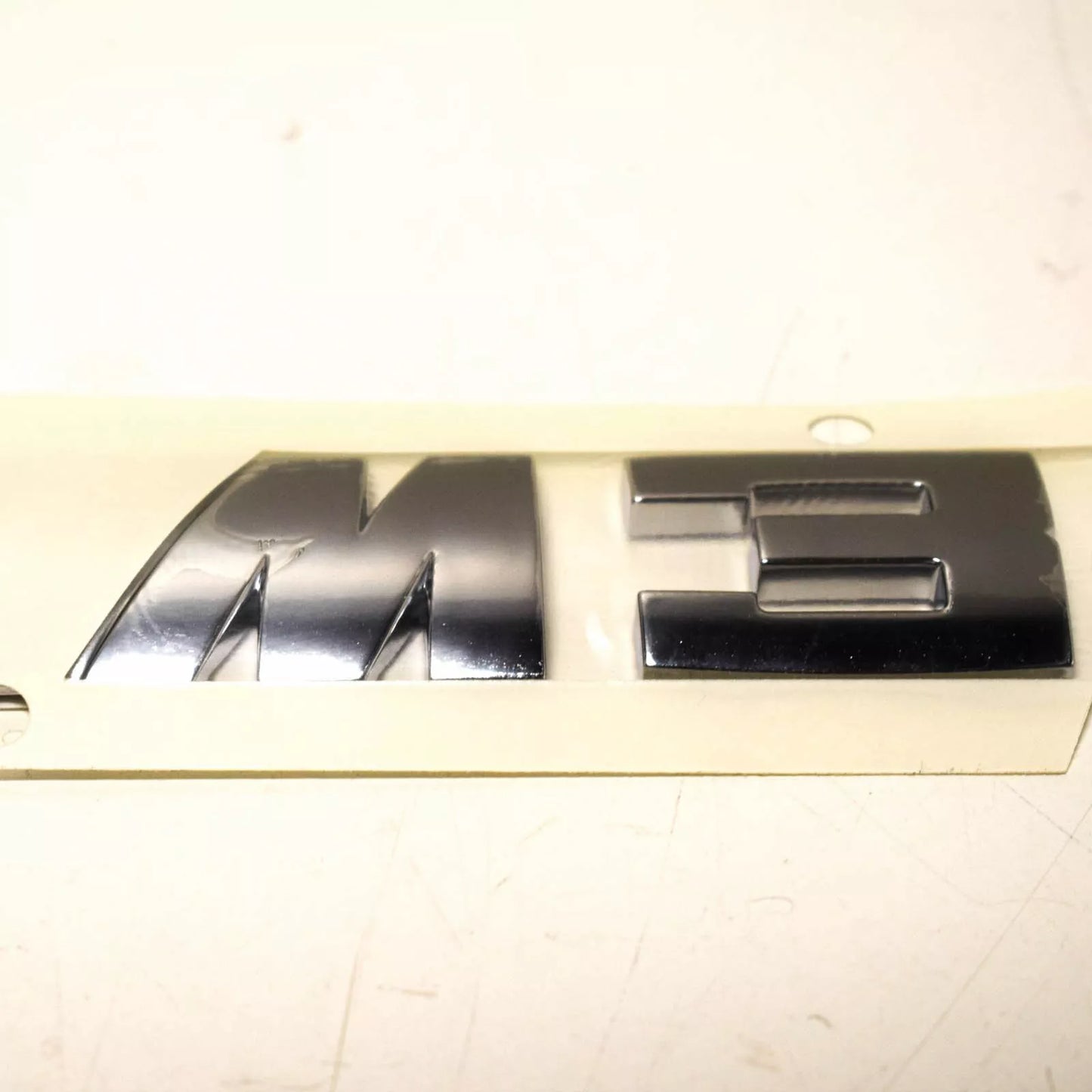 NEW BMW E46 CABRIO TRUNK LID M3 EMBLEM BADGE LOGO SIGN 7893655 51147893655