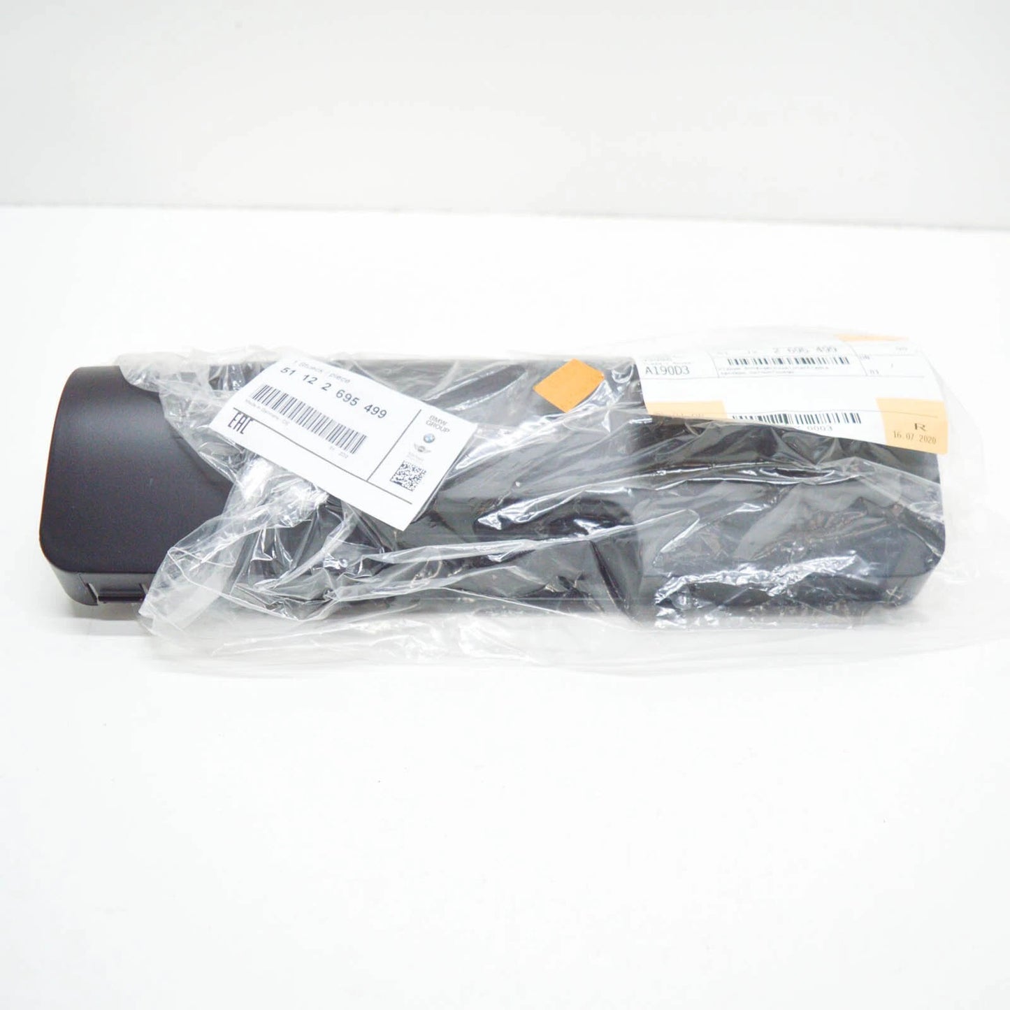 NEW BMW 5 E39 TOURING TRAILER HITCH COVER M TECH 51122695499 ORIGINAL