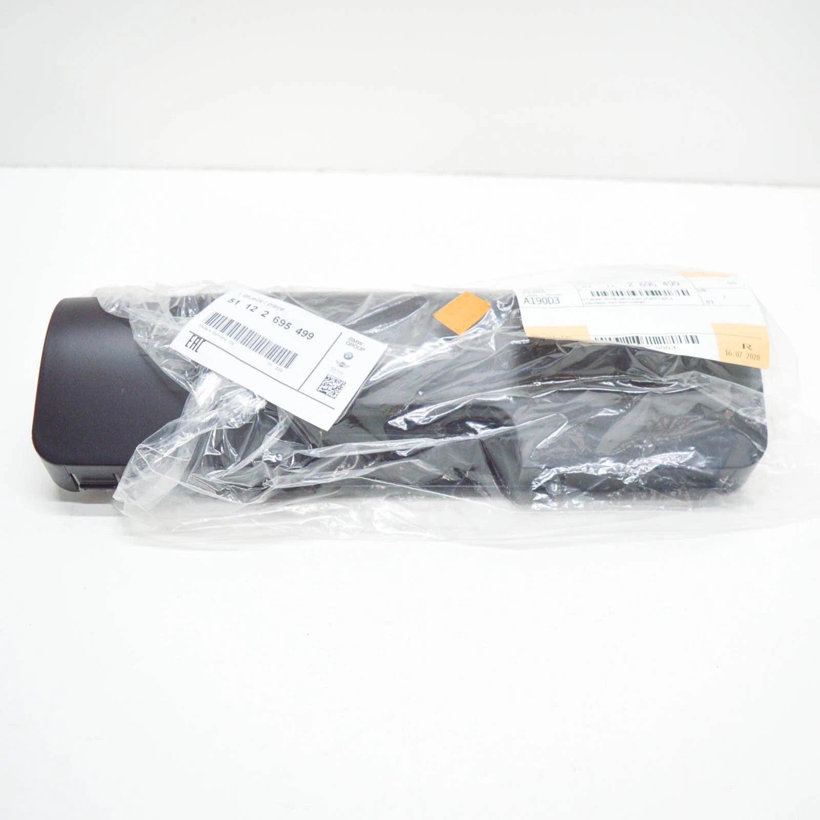 NEW BMW 5 E39 TOURING TRAILER HITCH COVER M TECH 51122695499 ORIGINAL