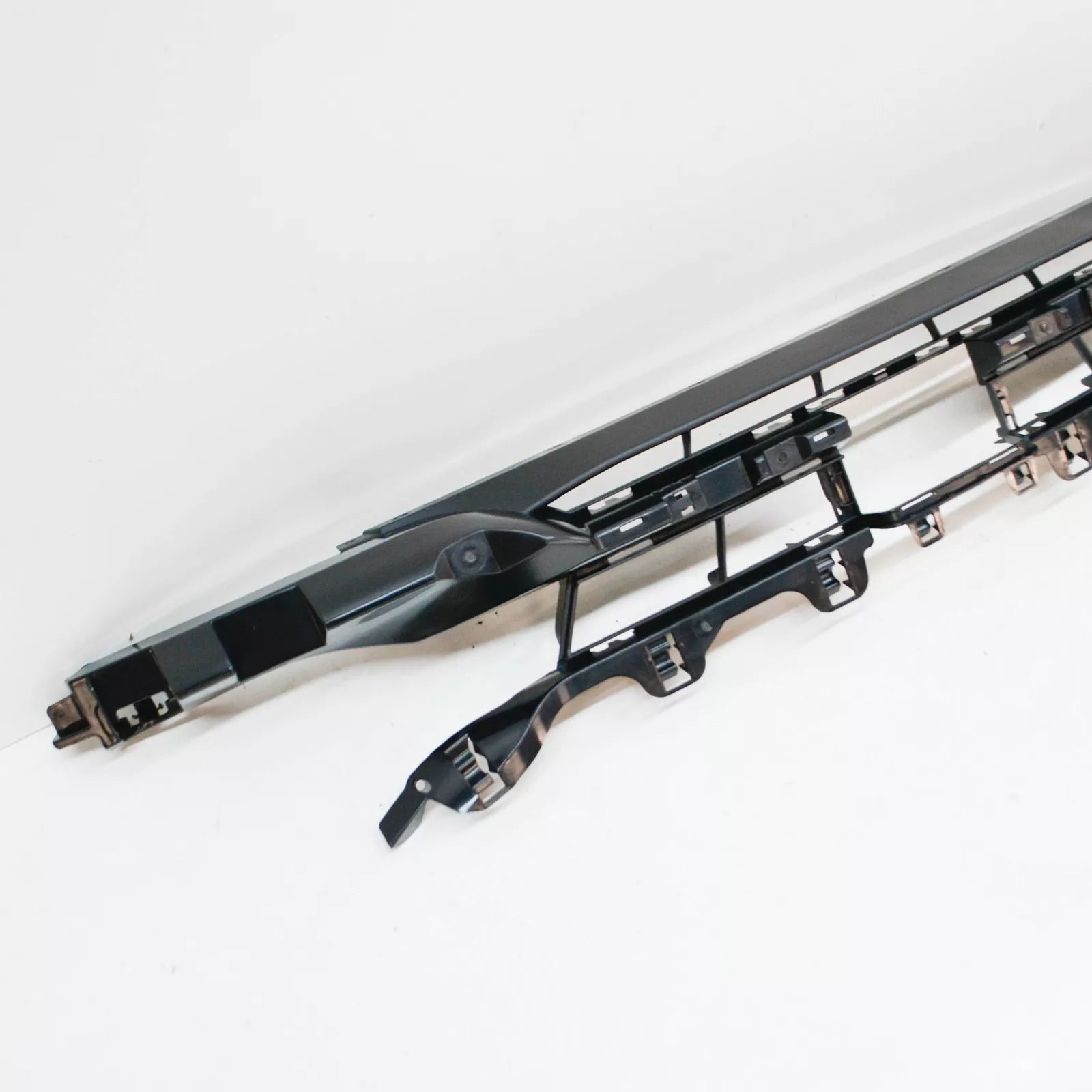 NEW BMW 3 F30 FRONT BUMPER LOWER ACC GRILLE 51117279703 7279703 2014 ORIGINAL