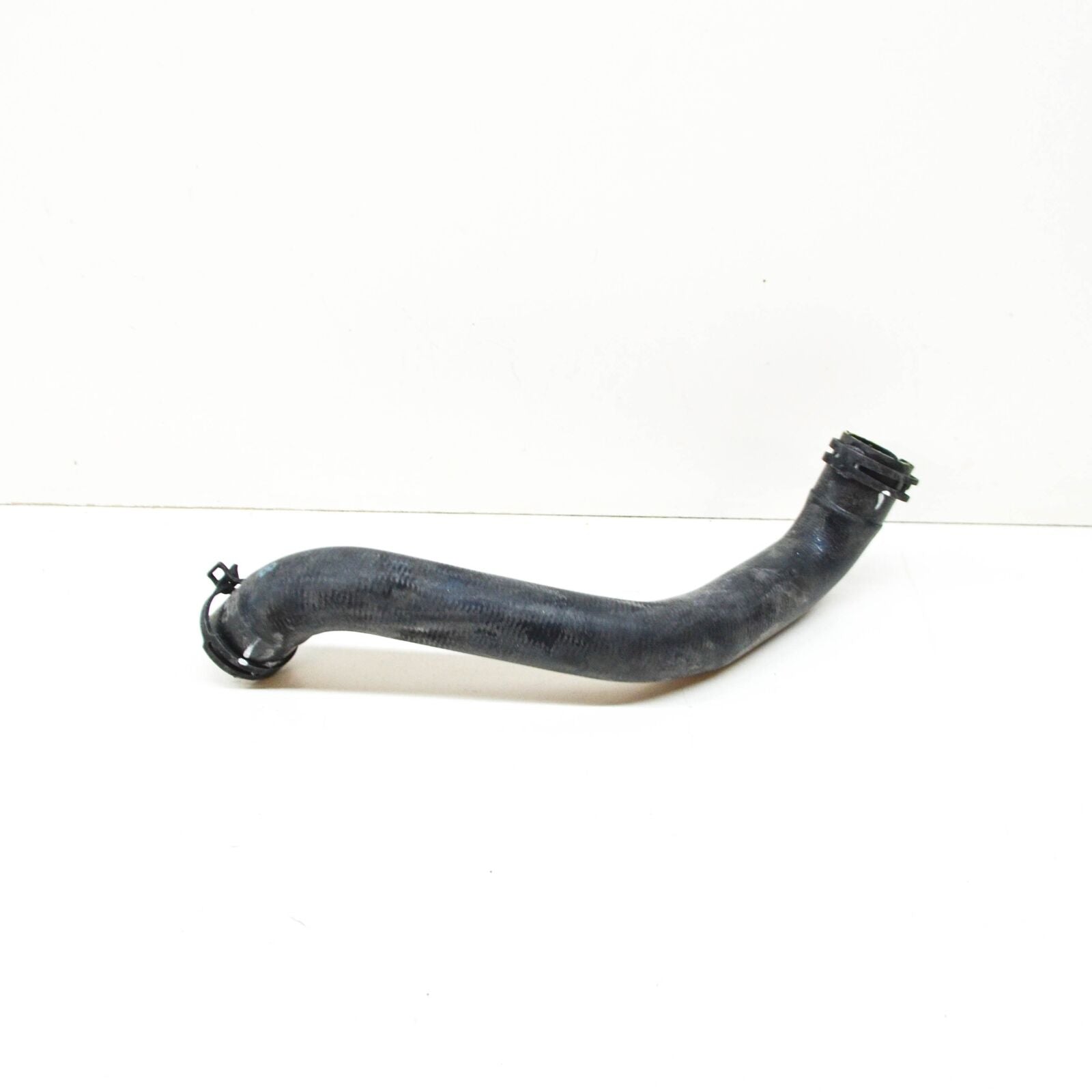 NEW MERCEDES-BENZ B-CLASS W246 WATER RADIATOR HOSE A2465010182 ORIGINAL