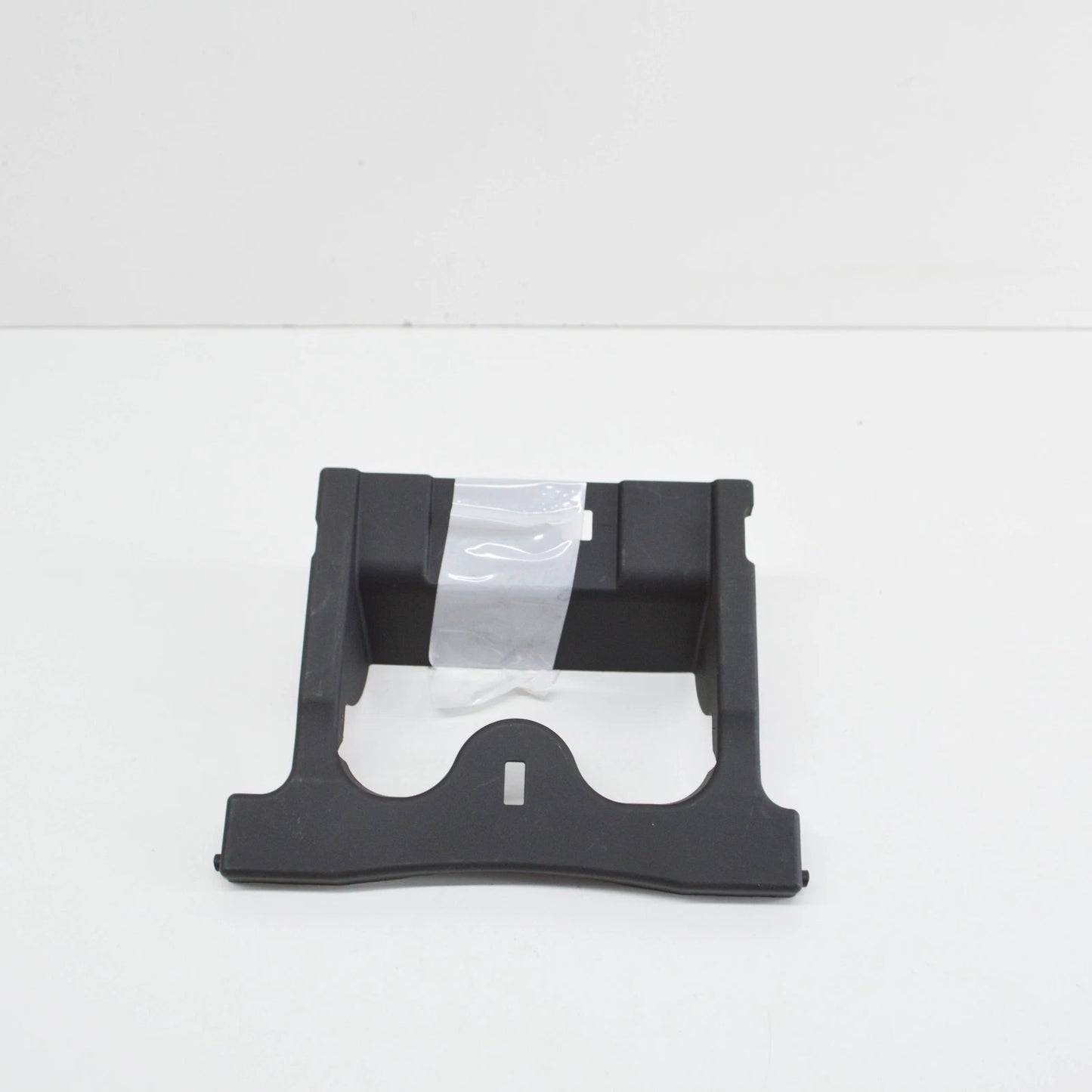 NEW MERCEDES-BENZ C-CLASS W204 RADIATOR GRILLE BRACKET A2048850636 2010 ORIGINAL