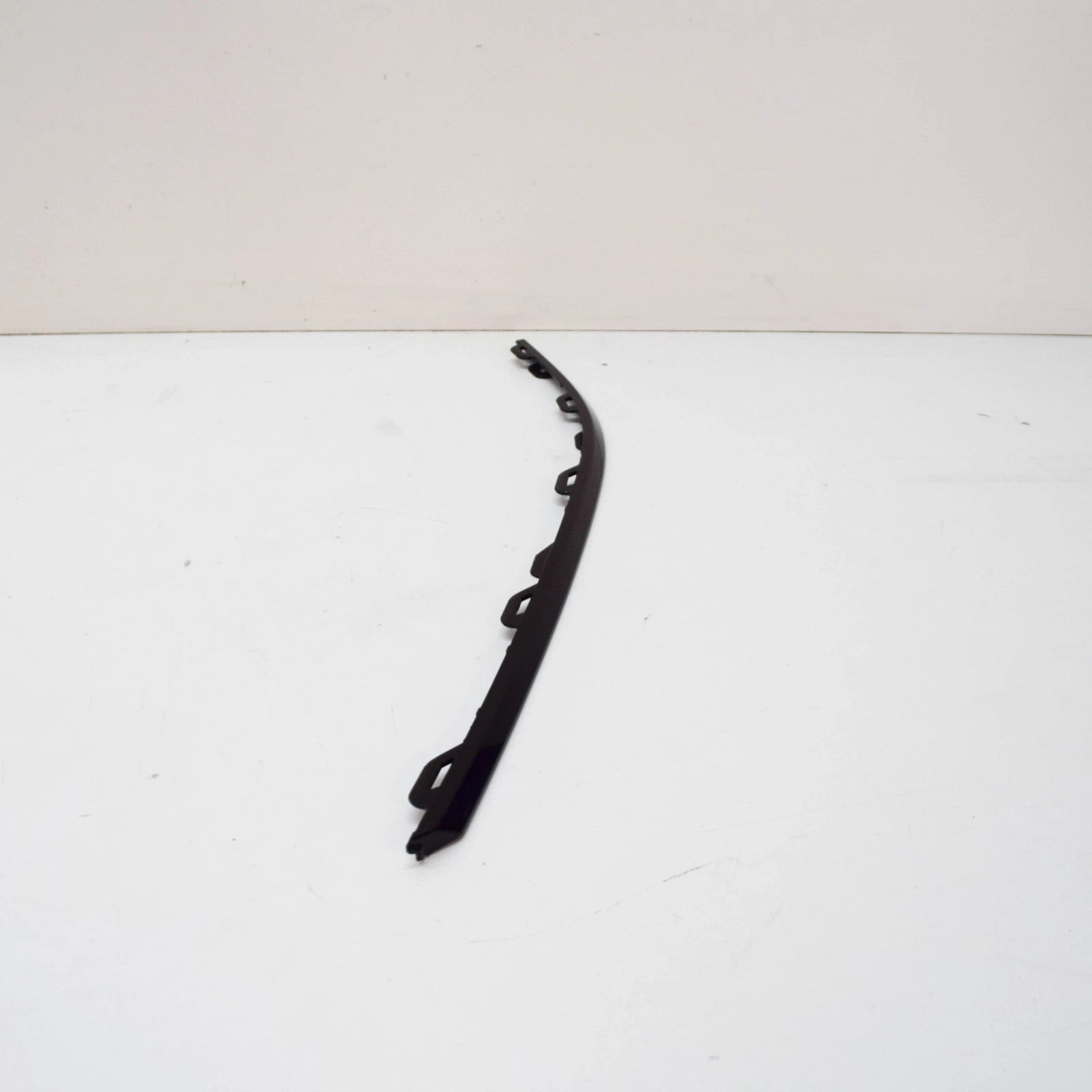 NEW VOLKSWAGEN GOLF MK7 FRONT BUMPER RIGHT COVER 5G0853764B041 ORIGINAL