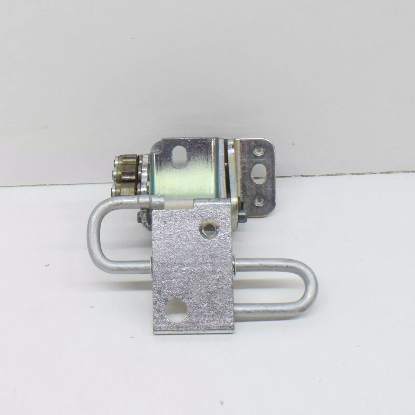 NEW VOLKSWAGEN TOURAN 1T FRONT LEFT DOOR LOWER HINGE 1T0831411C