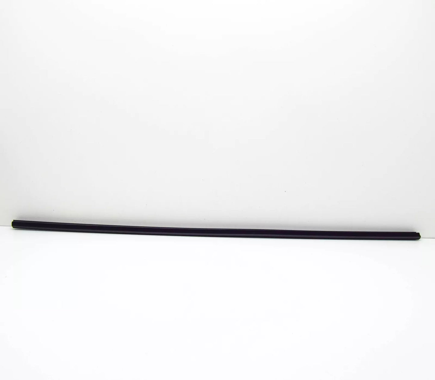 NEW VW FOX 5Z RIGHT INNER DOOR WINDOW SEAL STRIP 5Z38374721NN ORIGINAL