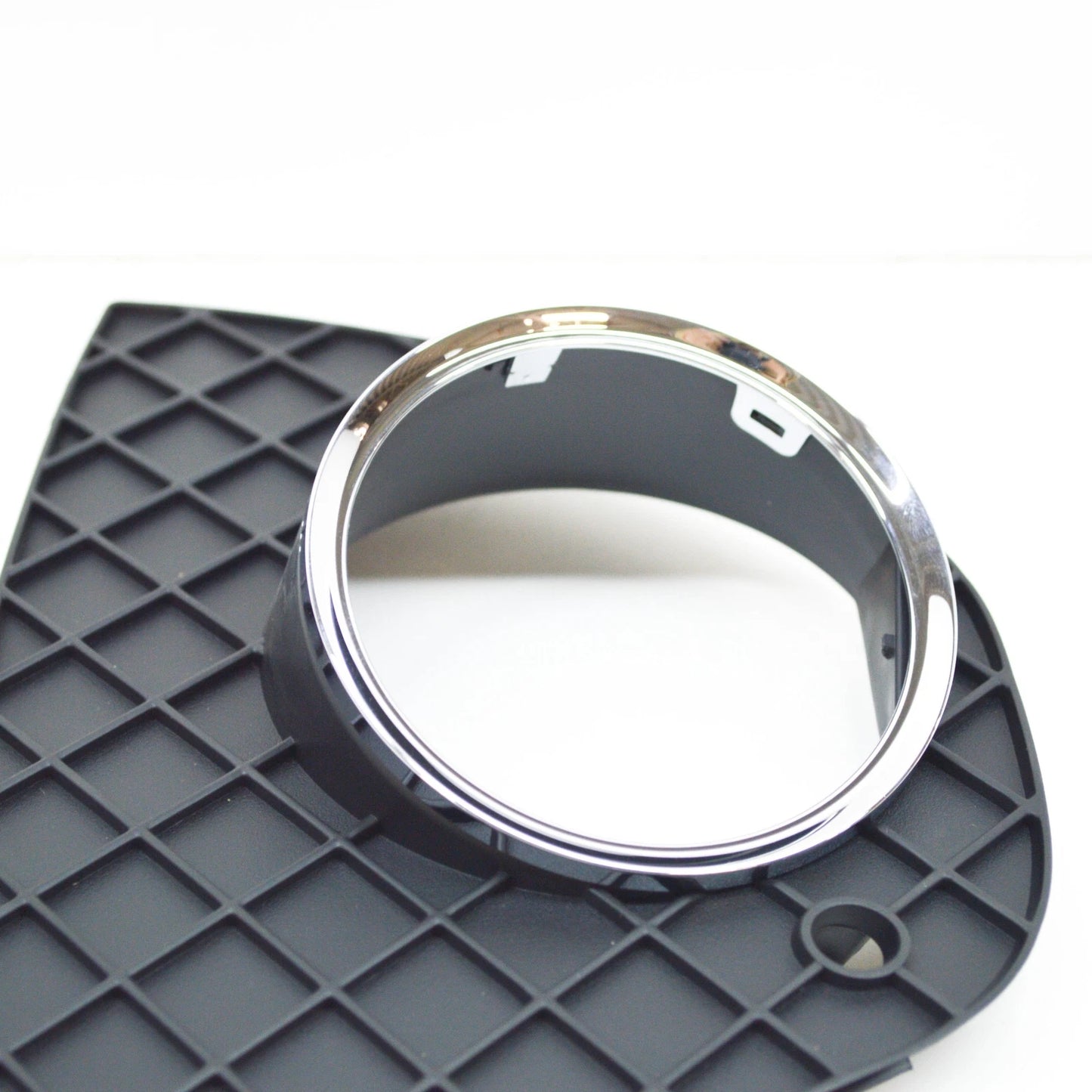 NEW BMW 3 COUPE E46 FRONT RIGHT FOG LIGHT GRILLE 51117147528 7147528 ORIGINAL