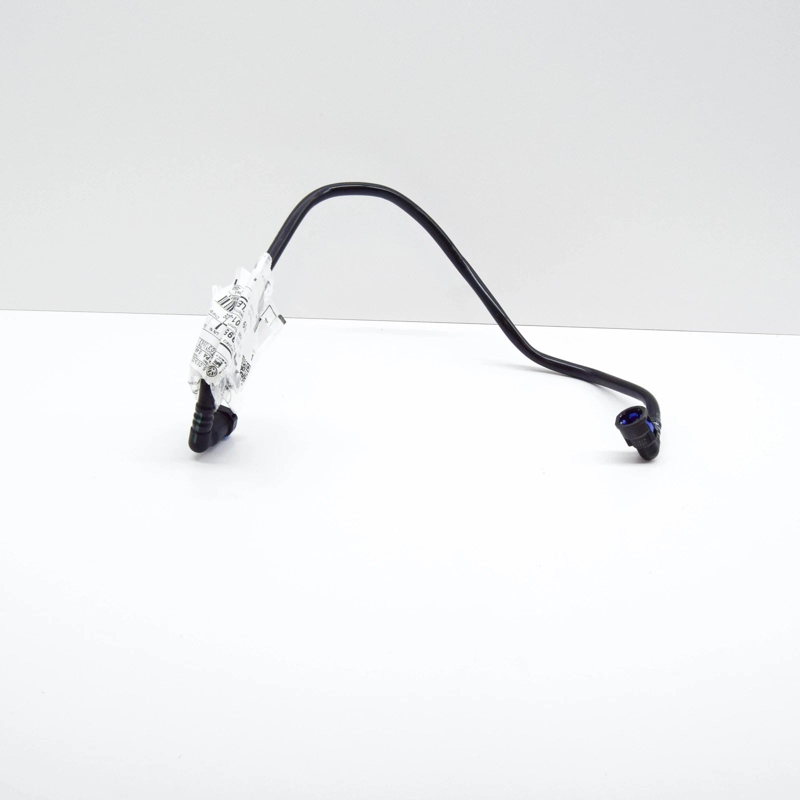 NEW AUDI A6 C6 FUEL RETURN PIPE LINE 4F0201227D ORIGINAL