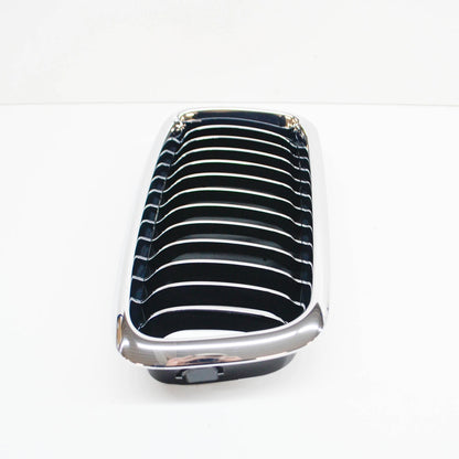 NEW BMW E38 FRONT RADIATOR KIDNEY CHROME GRILLE RIGHT 8231596 51138231596