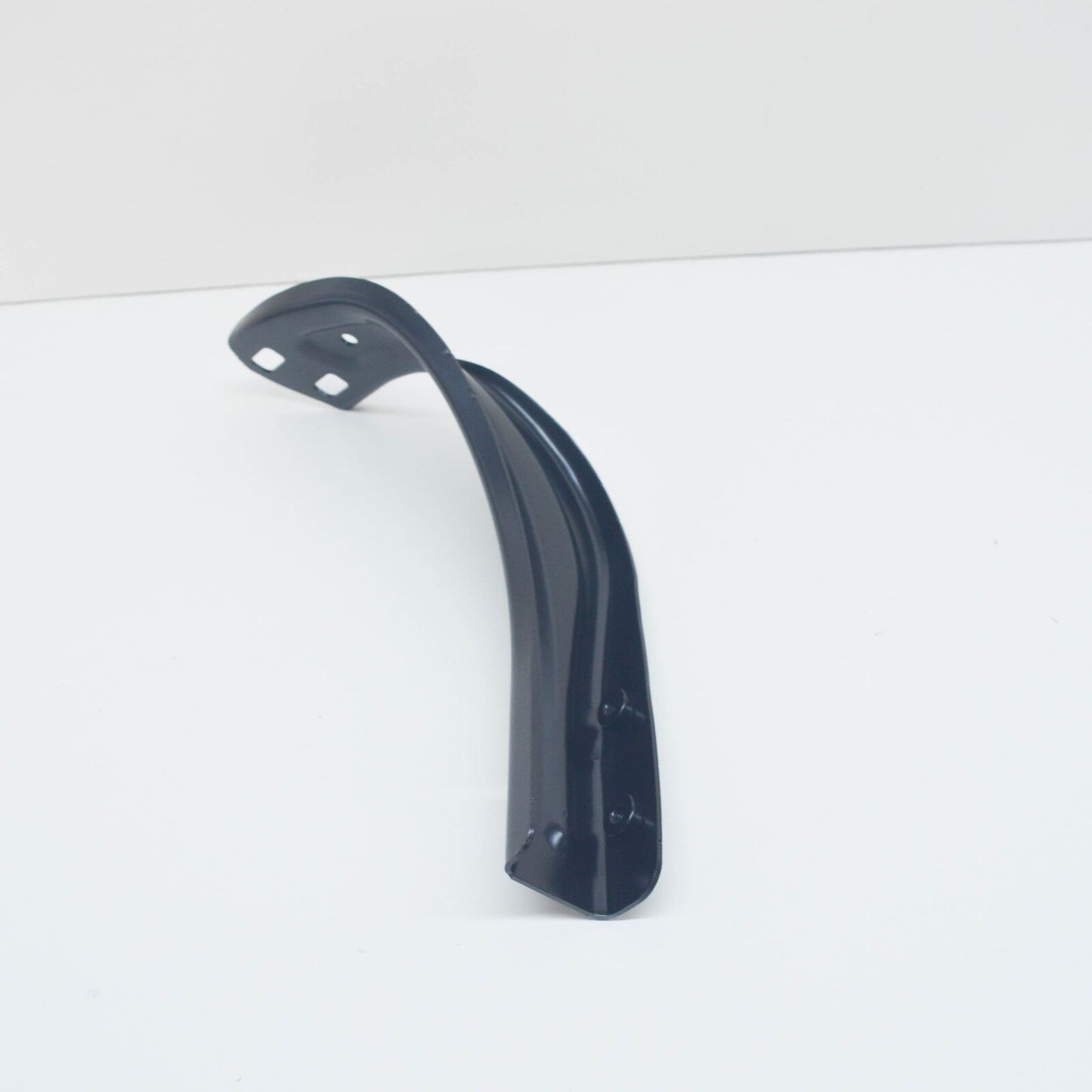 NEW MB E-CLASS W212 FRONT BUMPER RIGHT SUPPORT BRACKET A2126200285 2015 ORIGINAL