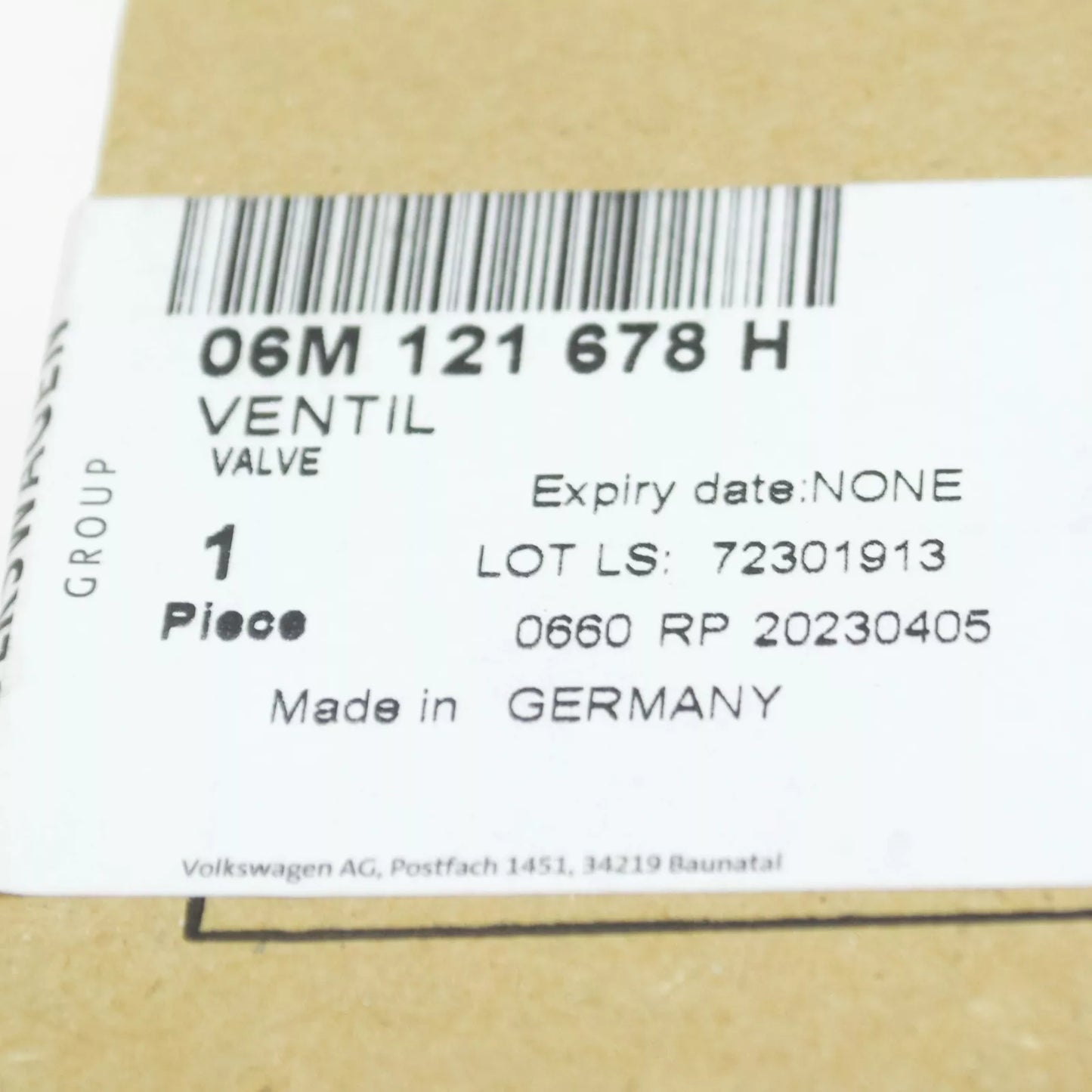 NEW AUDI A4 B9 ENGINE COOLANT THERMOSTAT 06M121678H 2016 ORIGINAL