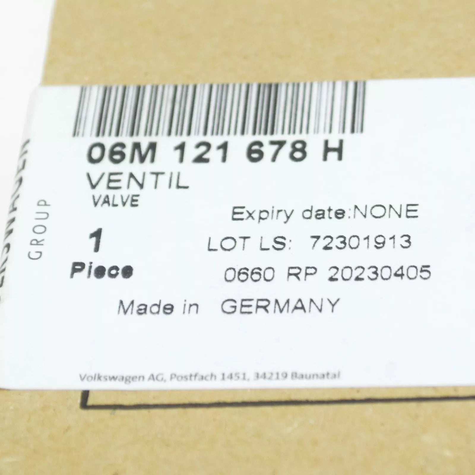 NEW AUDI A4 B9 ENGINE COOLANT THERMOSTAT 06M121678H 2016 ORIGINAL