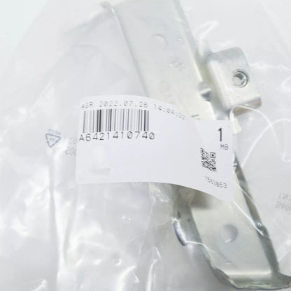 NEW MB ML W164 TRANSVERSE PIPE TO CYLINDER HEAD BRACKET A6421410740 ORIGINAL