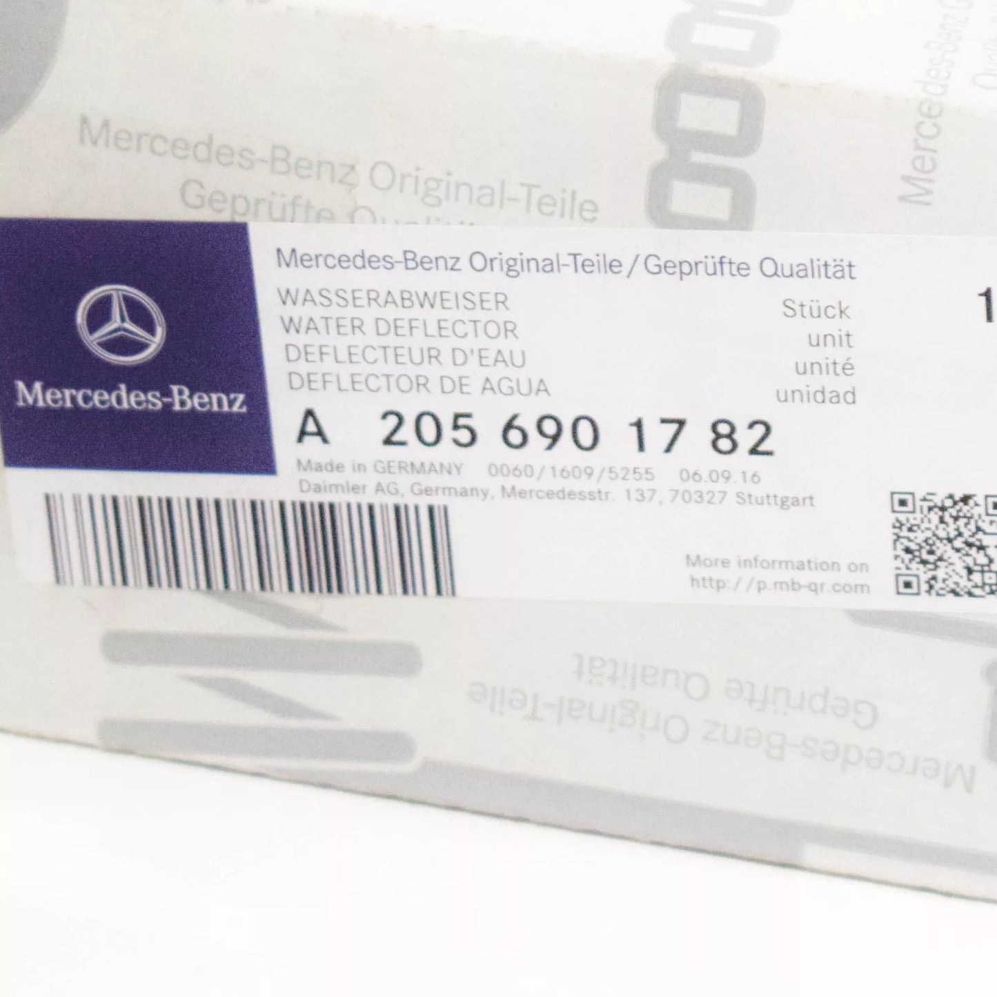 NEW MB C A205 LEFT WINDSCREEN WATER DEFLECTOR TRIM A2056901782 ORIGINAL