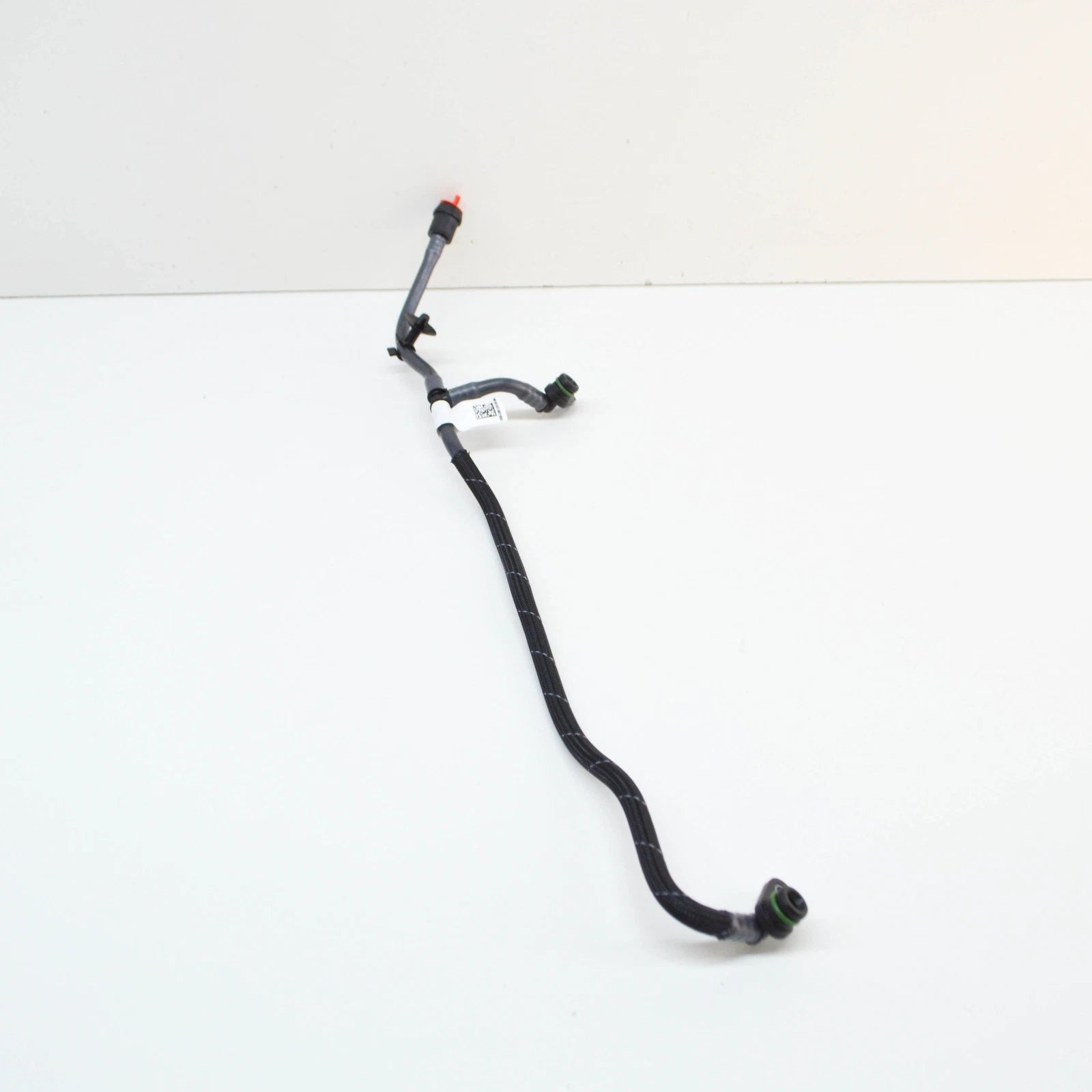 NEW VW TOUAREG CR ENGINE BREATHER LINE 06M121692AD ORIGINAL