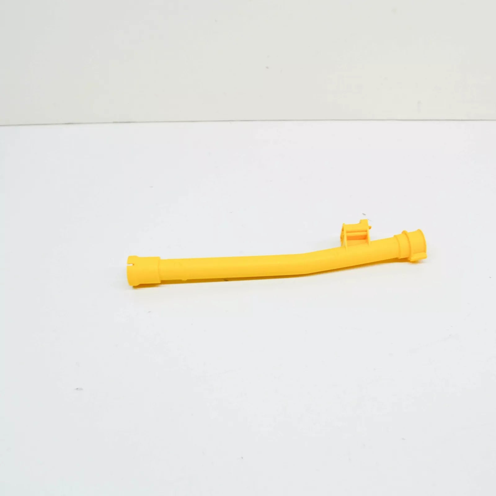 NEW AUDI A4 B7 ENGINE OIL DIPSTICK GUIDE FUNNEL 06B103663G ORIGINAL