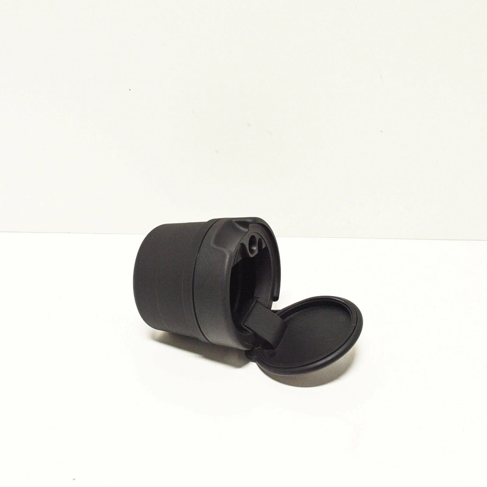 NEW VW AMAROK 2H CENTER CONSOLE STORAGE TRAY ASHTRAY 6R0857961D82V