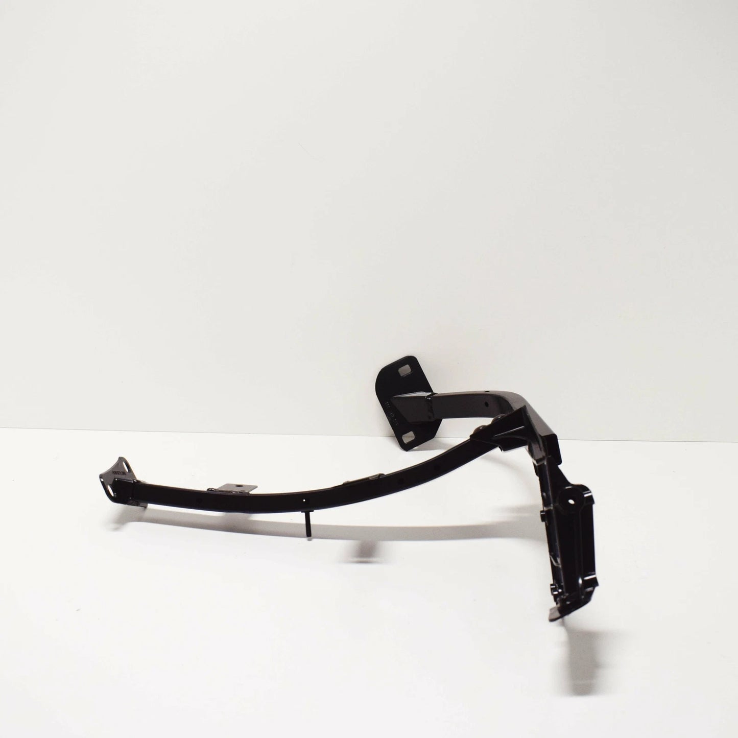 NEW AUDI A8 D4 RIGHT FENDER BRACE 4H0821136F