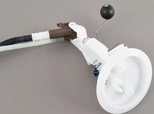 NEW VOLKSWAGEN CC FUEL DISPLAY SUCTION JET PUMP WITH SENSOR 3C0919673B ORIGINAL