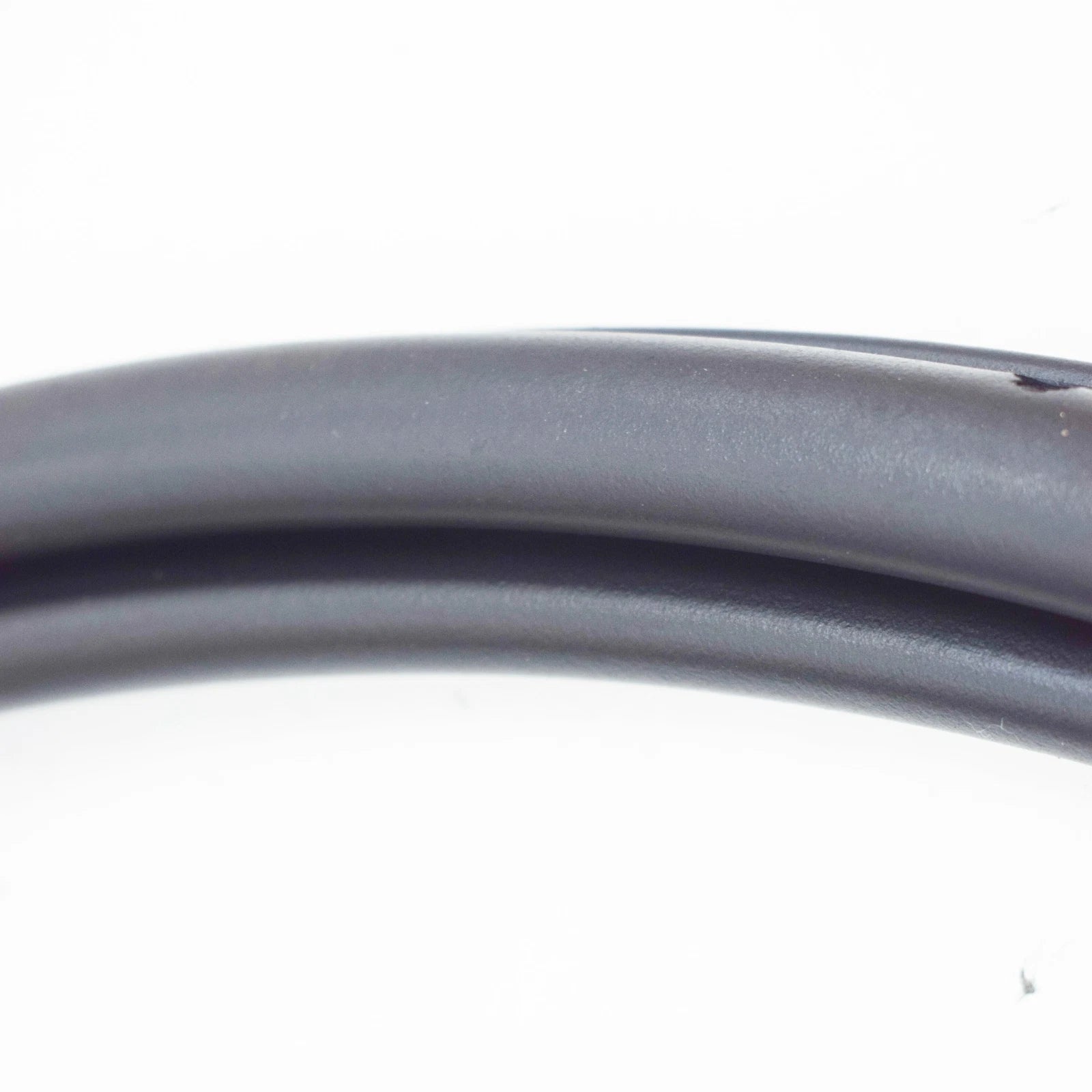 NEW AUDI Q7 4L FRONT LEFT INNER DOOR SEAL 4L0831721A