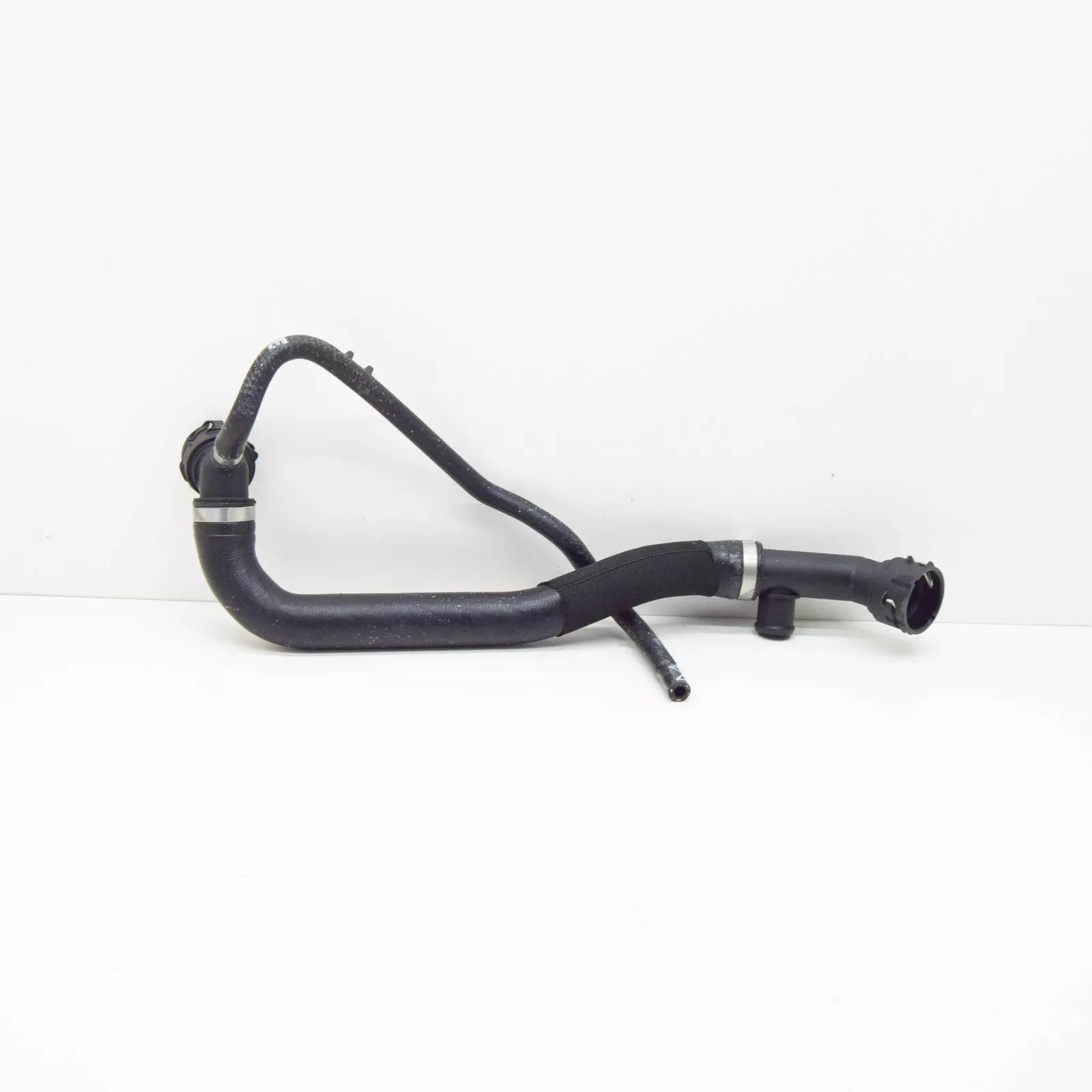 NEW AUDI A1 SPORTBACK GB WATER COOLANT HOSE 2Q0122101BF ORIGINAL