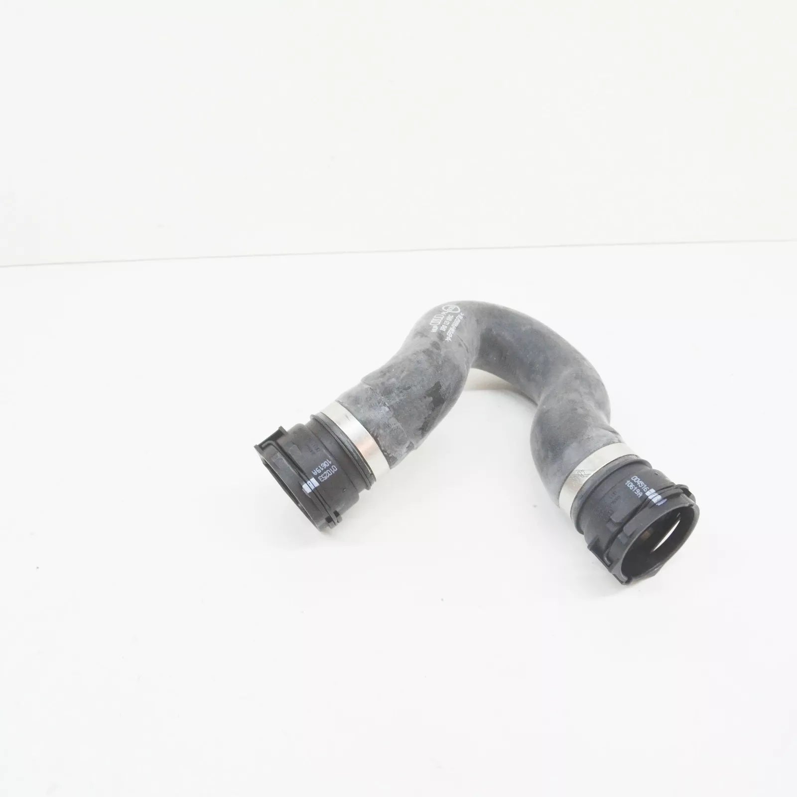 NEW AUDI Q5 8R RADIATOR COOLANT UPPER HOSE 8R0121101C