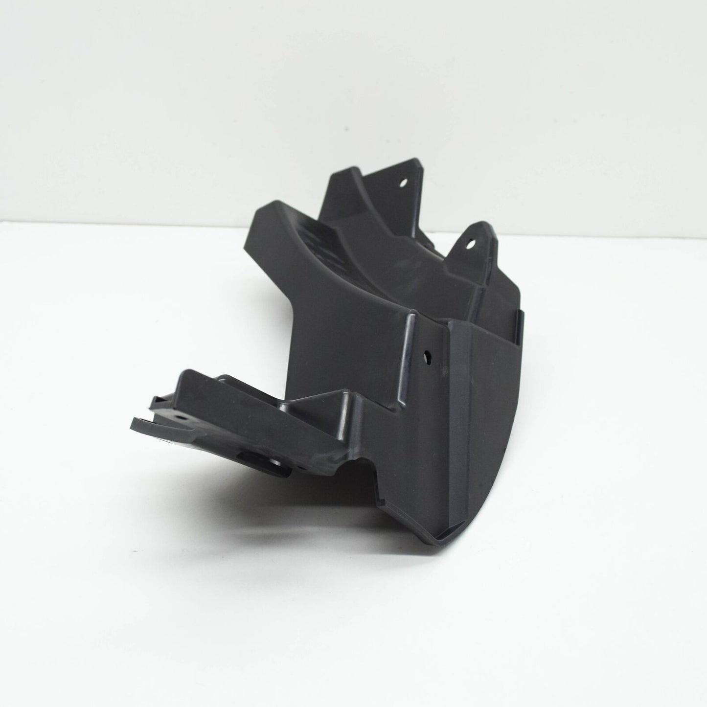 NEW MERCEDES-BENZ GLE C292 FRONT BUMPER LEFT CARRIER COVER A2928850024 ORIGINAL