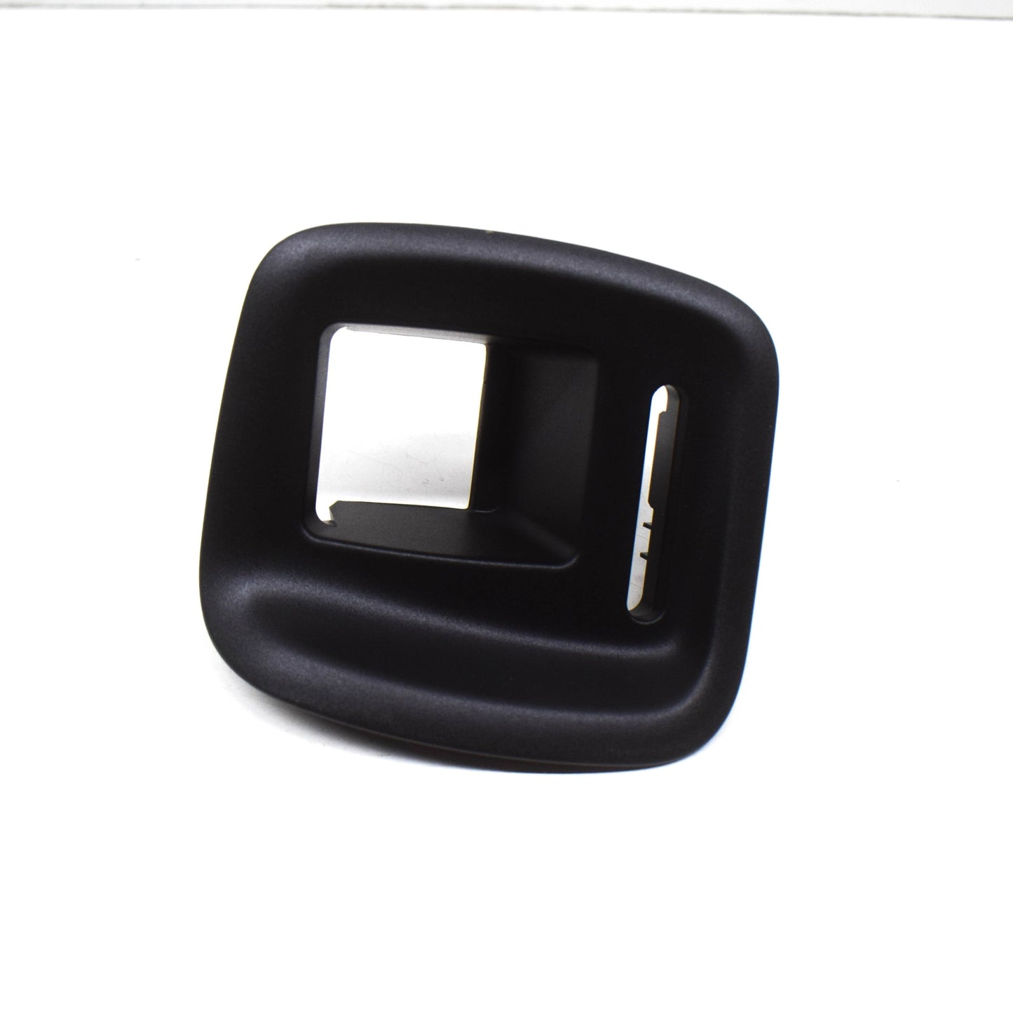 NEW MERCEDES-BENZ A-CLASS W176 REAR RIGHT SEAT TRIM A17692308009051 2014