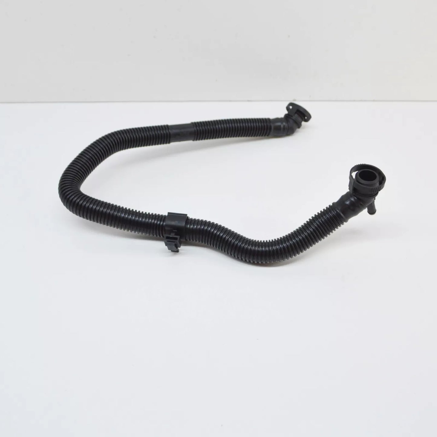 NEW VOLKSWAGEN TRANSPORTER T5 SECONDARY AIR PUMP HOSE 06A131127AB