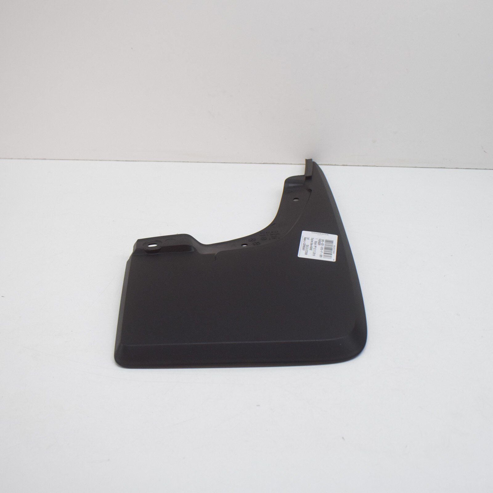 NEW VOLKSWAGEN AMAROK FRONT RIGHT MUD FLAP 2H0821810F9B9 ORIGINAL