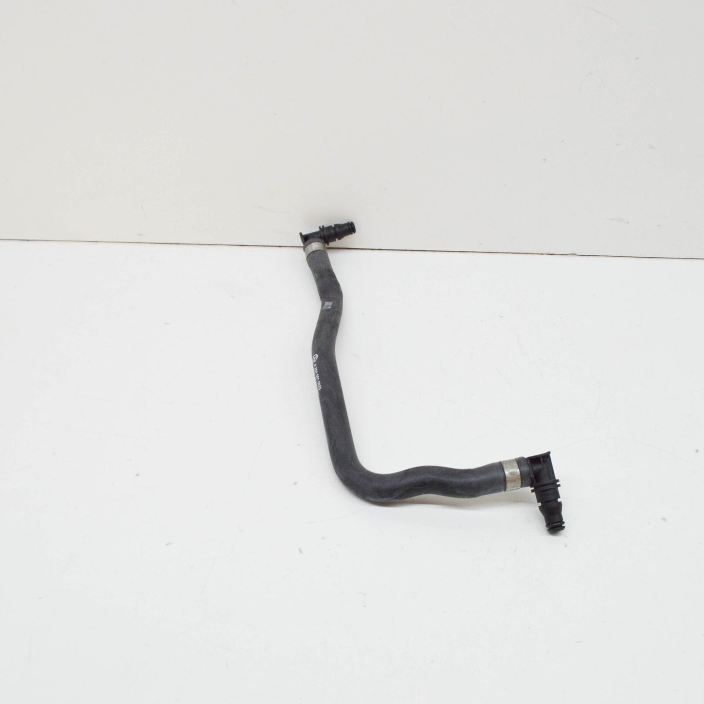 NEW MERCEDES-BENZ C W204 EXPANSION TANK VENT LINE A2045010925 ORIGINAL