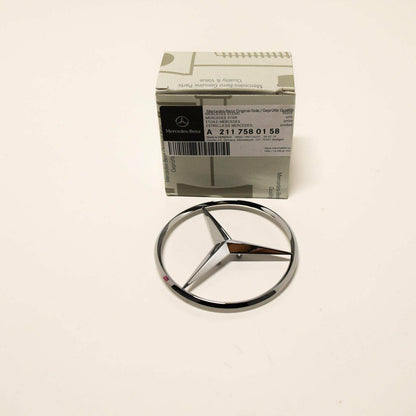 NEW MB E W211 REAR TAILGATE TRUNK BOOT LID EMBLEM BADGE A2117580158 ORIGINAL