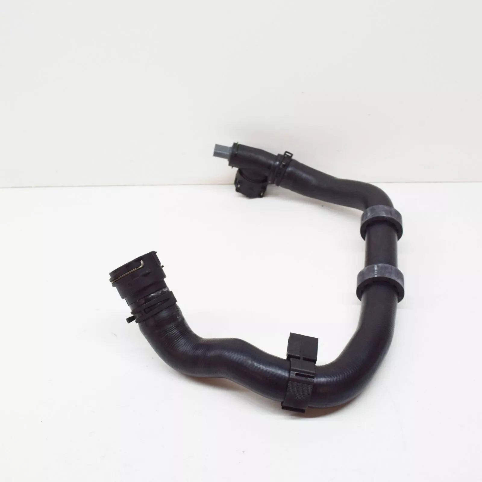 NEW VOLKSWAGEN GOLF MK7 RADIATOR LOWER HOSE 5Q0122051CT
