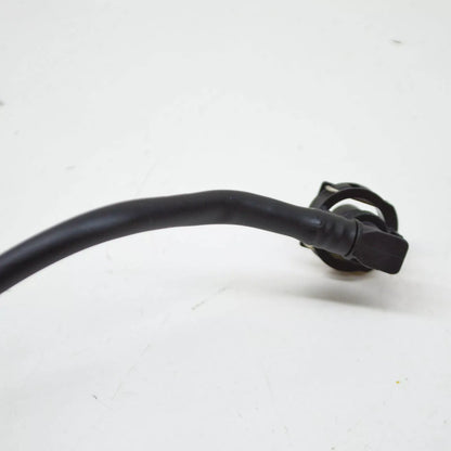 NEW MERCEDES-BENZ A W176 ENGINE COOLANT RESERVOIR HOSE A2465010325