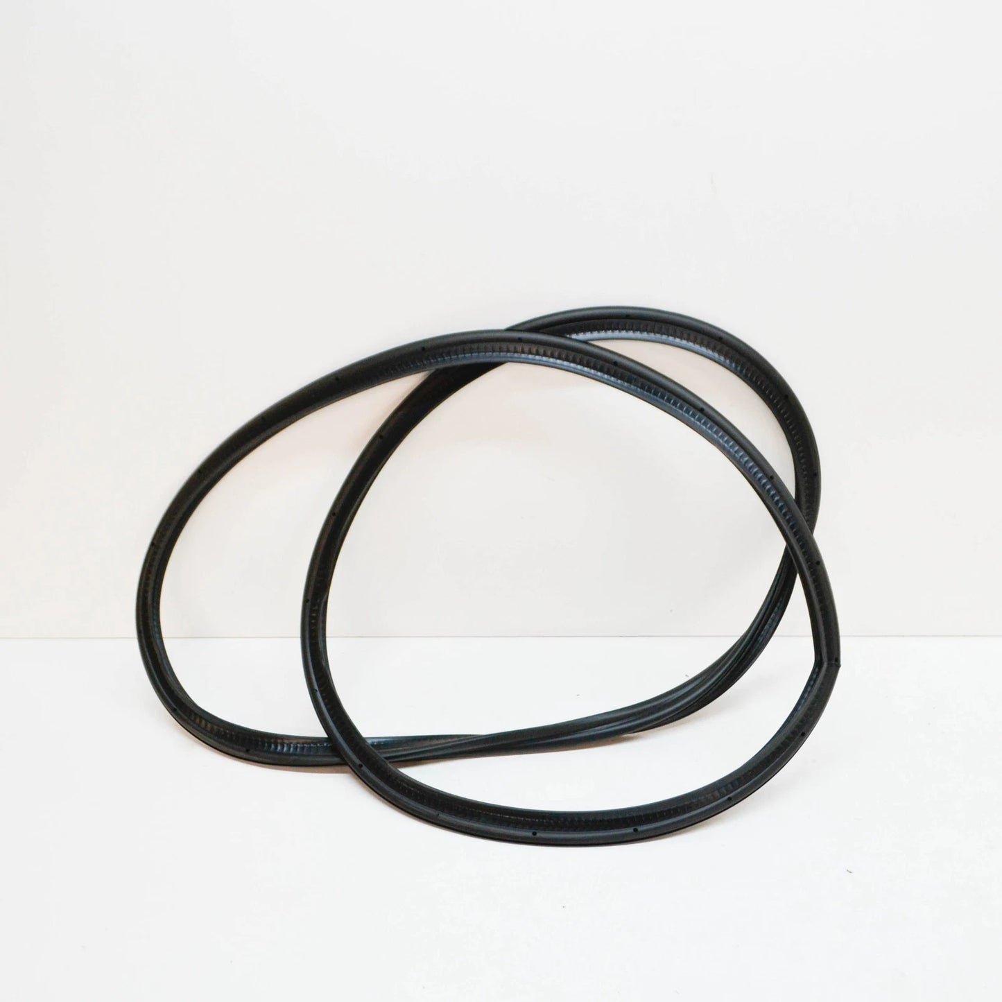 NEW VOLKSWAGEN GOLF VARIANT MK6 REAR LID RUBBER SEAL 1K98277055AP