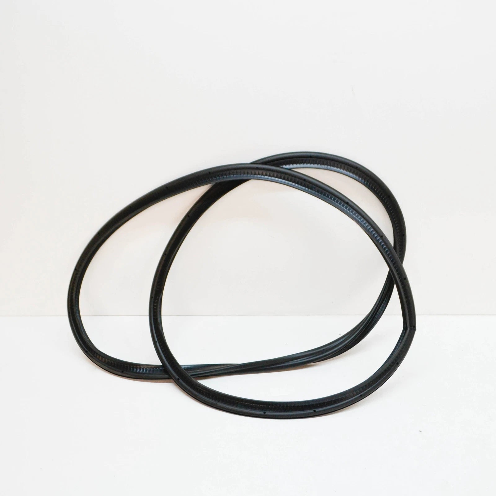 NEW VOLKSWAGEN GOLF VARIANT MK6 REAR LID RUBBER SEAL 1K98277055AP