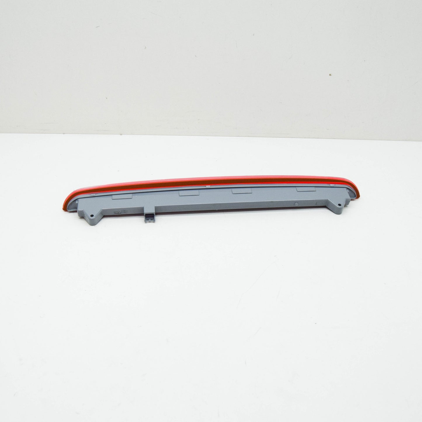 NEW AUDI A3 8P REAR ADDITIONAL BRAKE LIGHT 8P4945097A ORIGINAL