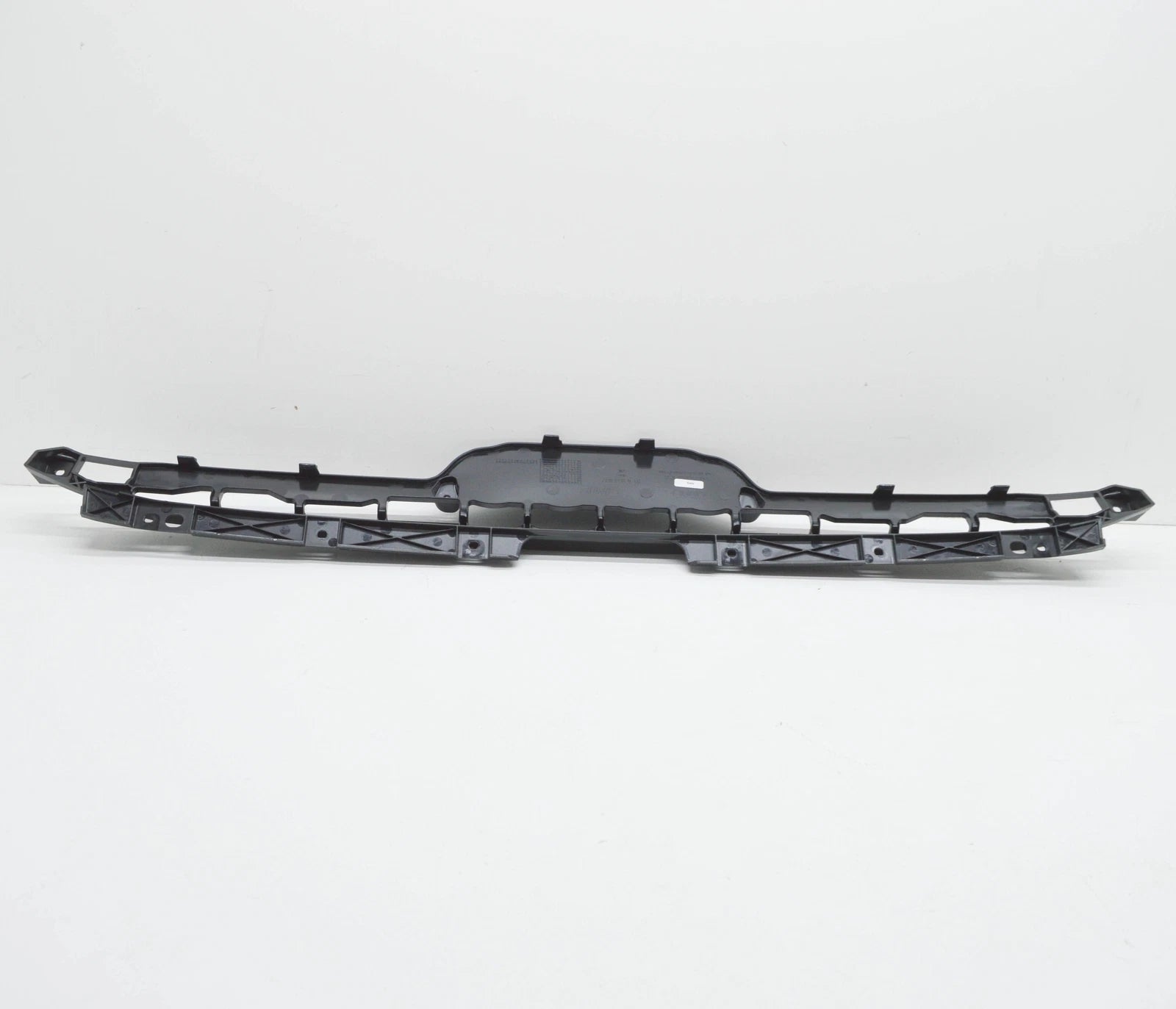 NEW AUDI Q2 GA FRONT BUMPER STRIKER PLATE 81A853037 ORIGINAL