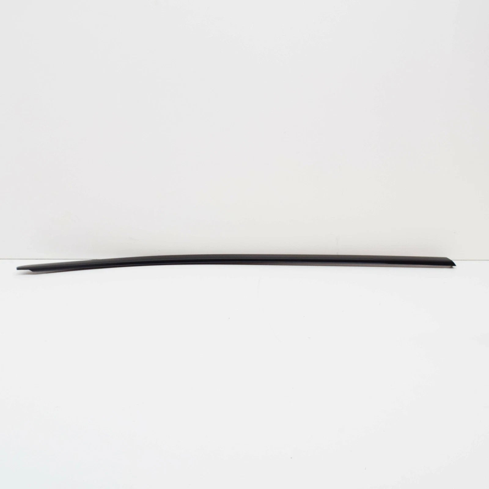 NEW MERCEDES-BENZ C COUPE C205 REAR LEFT WINDOW MOLDING A2056702501