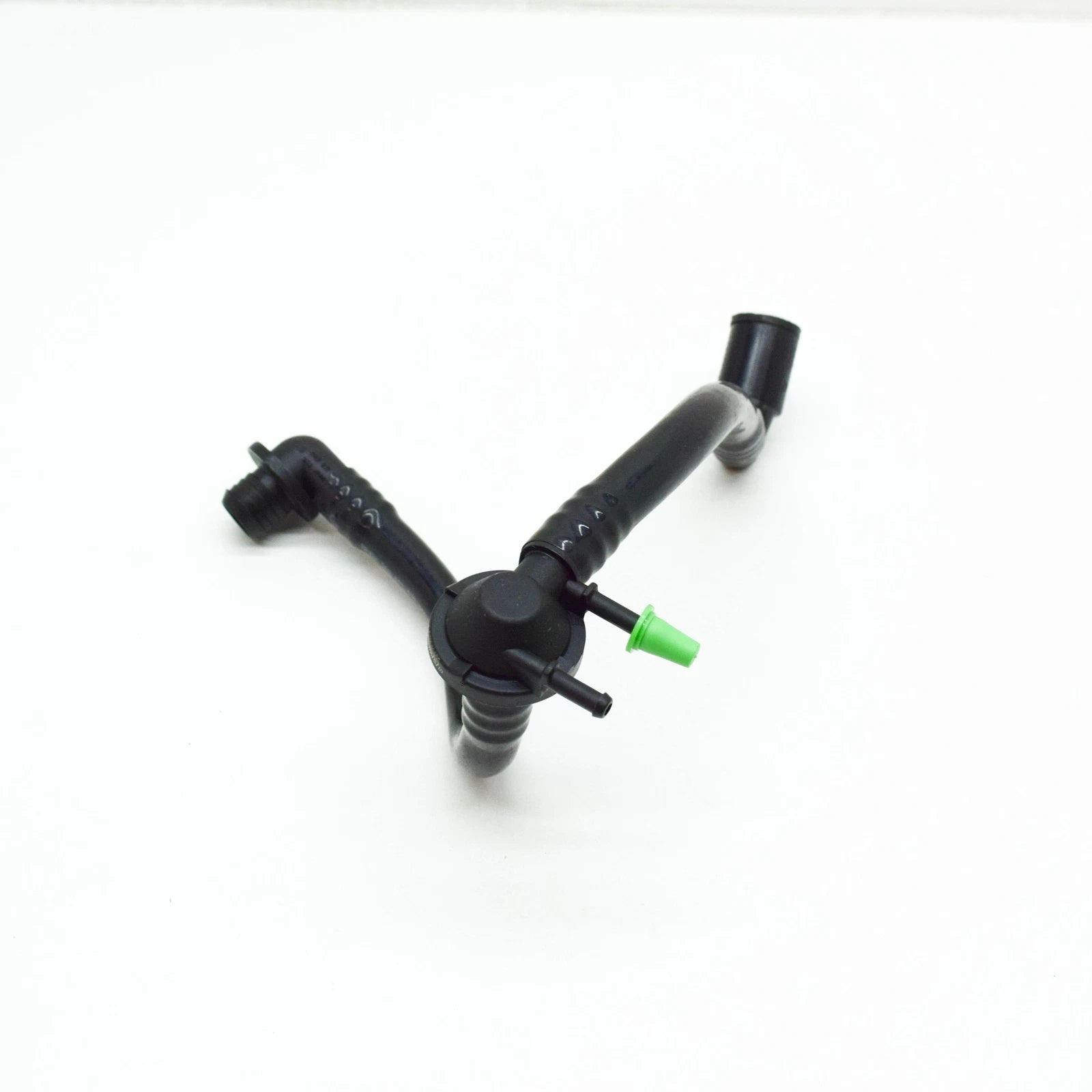 NEW VW POLO 9N VACUUM PIPE WITH NON-RETURN VALVE LHD 6Q1612041DG ORIGINAL