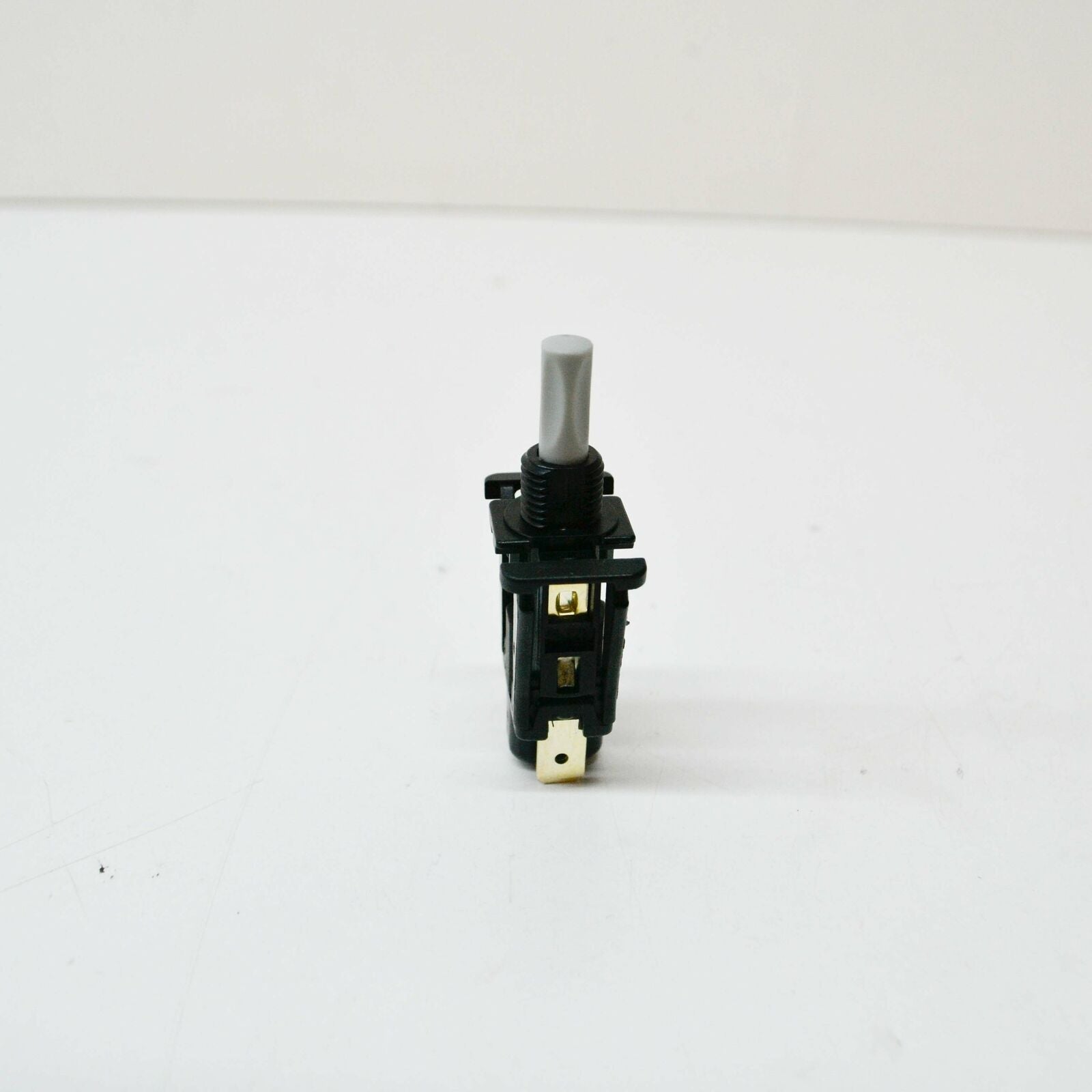 NEW MERCEDES-BENZ S W116 DOOR CONTACT SWITCH A2018202110 ORIGINAL