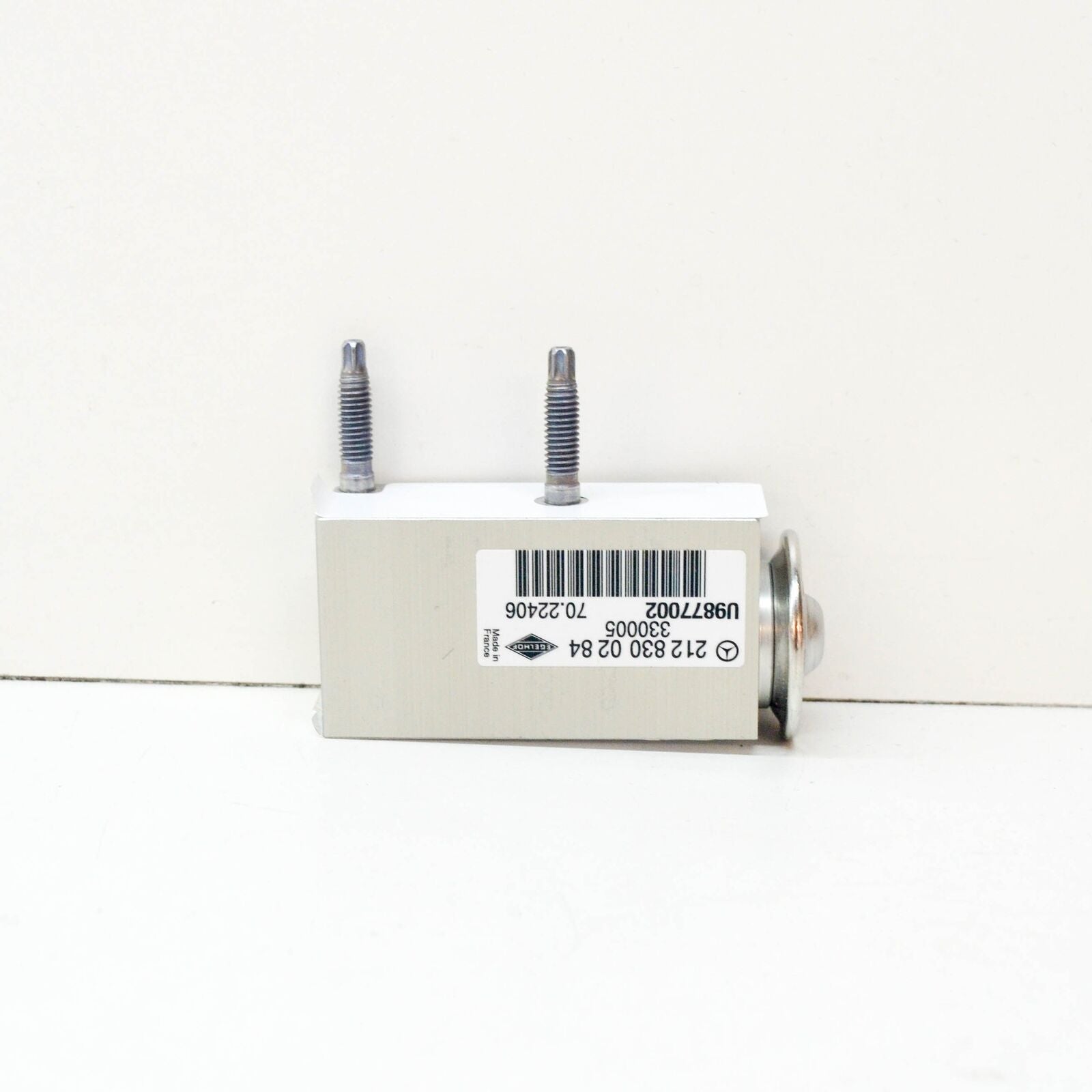 NEW MERCEDES-BENZ C W204 A/C EXPANSION VALVE LHD A2128300284 ORIGINAL